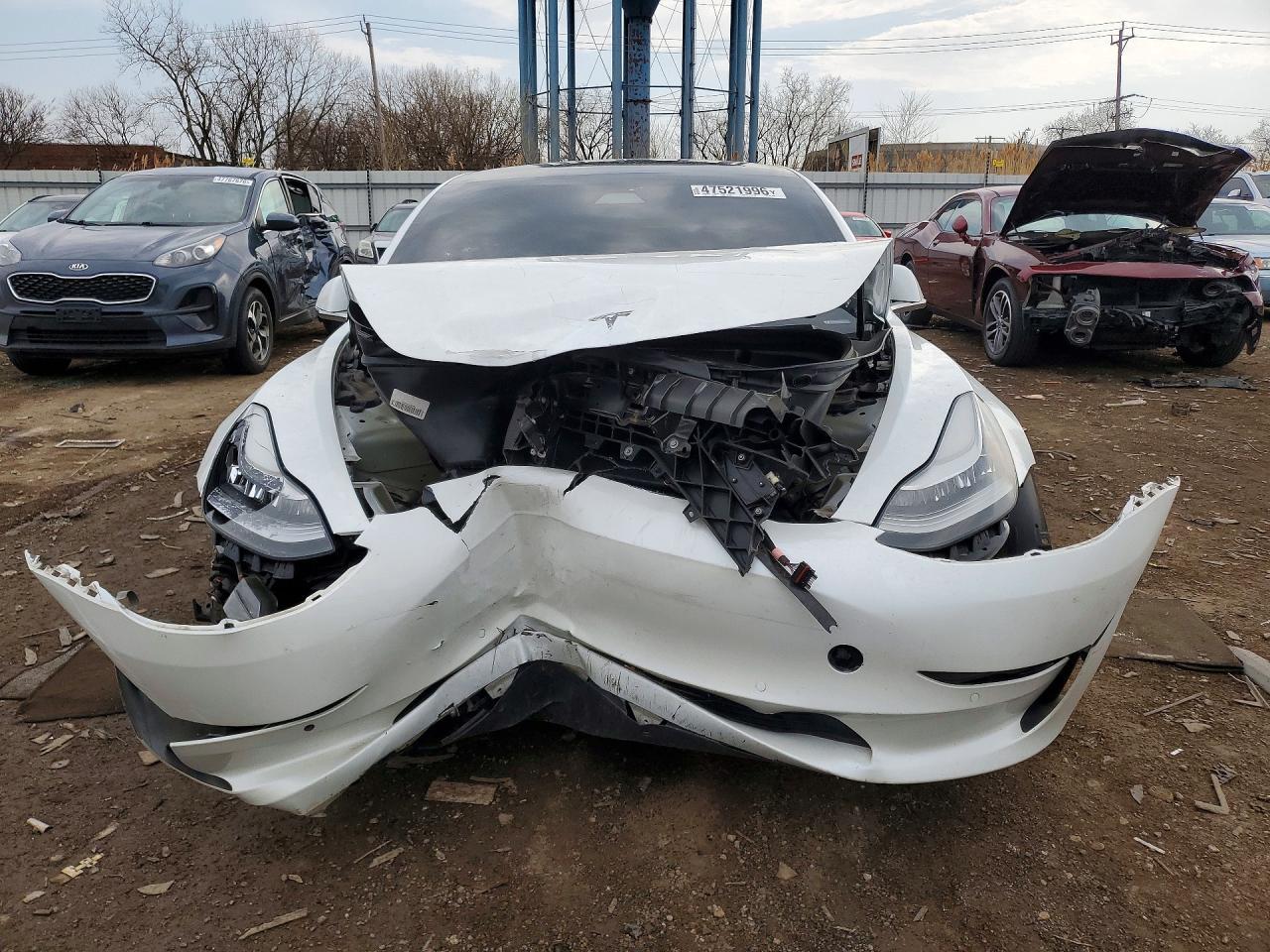 2020 Tesla Model 3 - Image 5