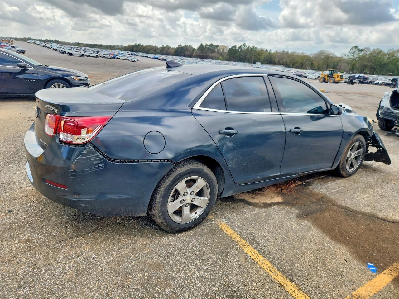 2015 Chevrolet Malibu Ls - Фото 3