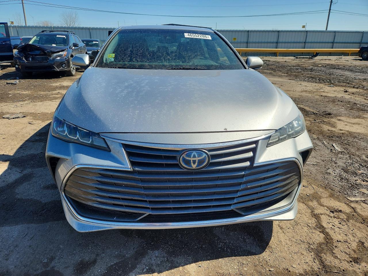 2019 Toyota Avalon Hybrid Xle - Image 5