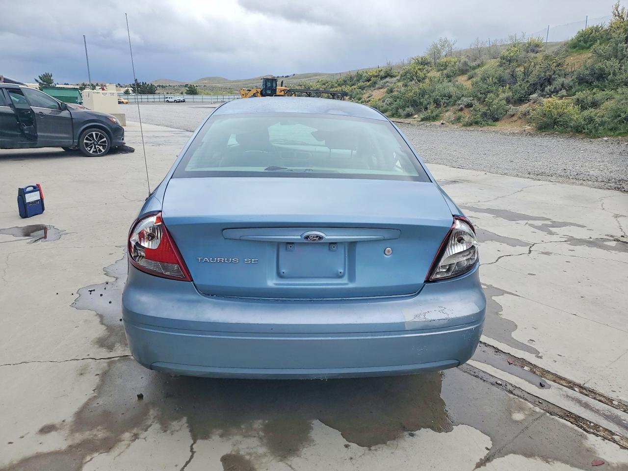 2005 Ford Taurus Se - Фото 6