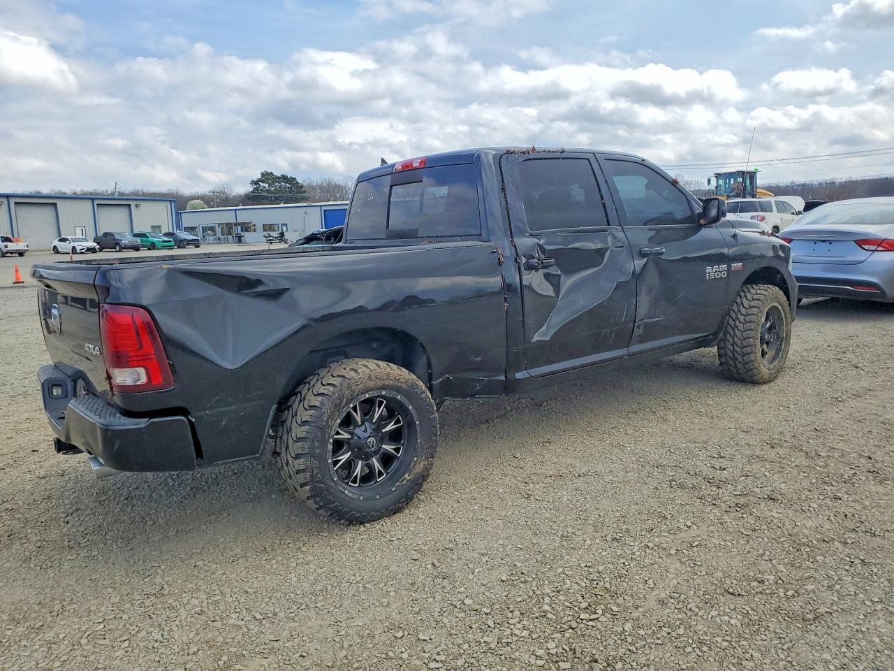 2014 Ram 1500 Sport - Фото 3
