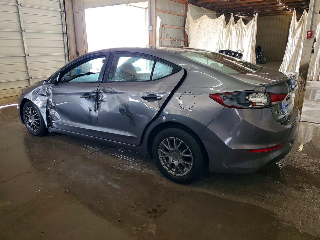 2018 Hyundai Elantra Se - Фото 2