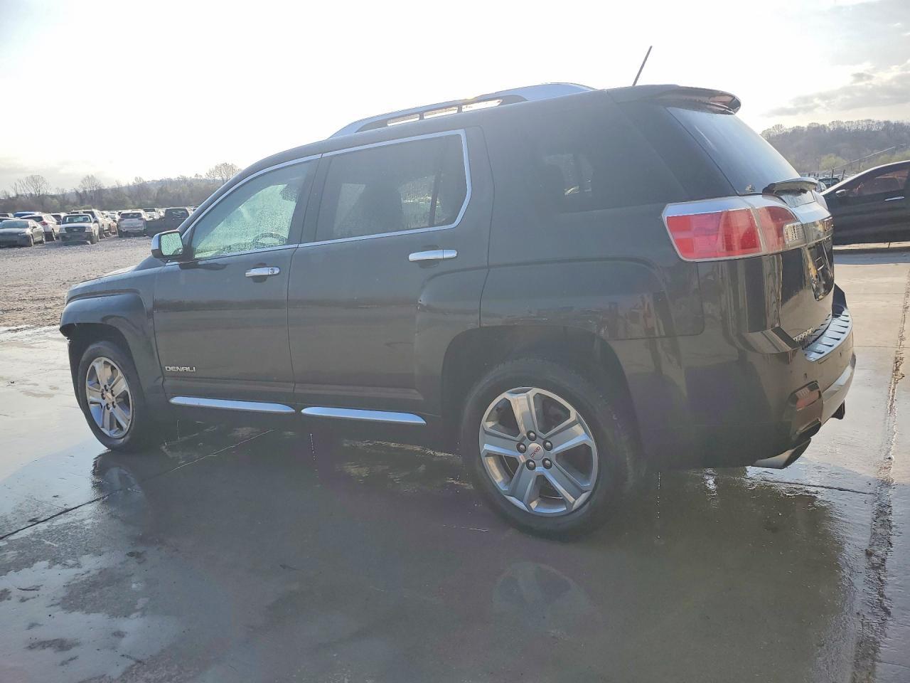 2015 GMC Terrain Denali - Фото 2