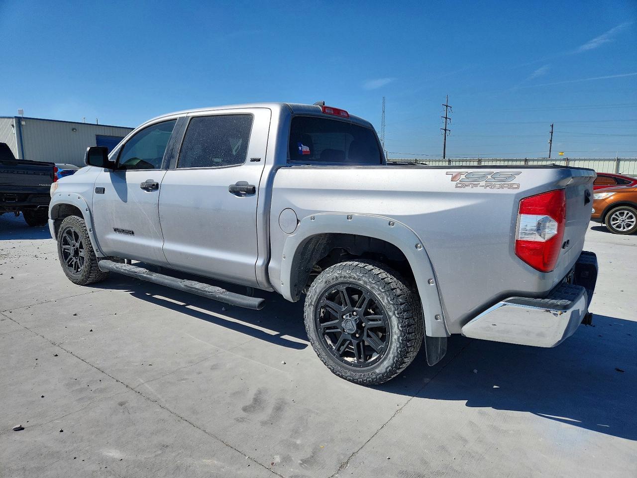 2020 Toyota Tundra Sr5 - Image 2