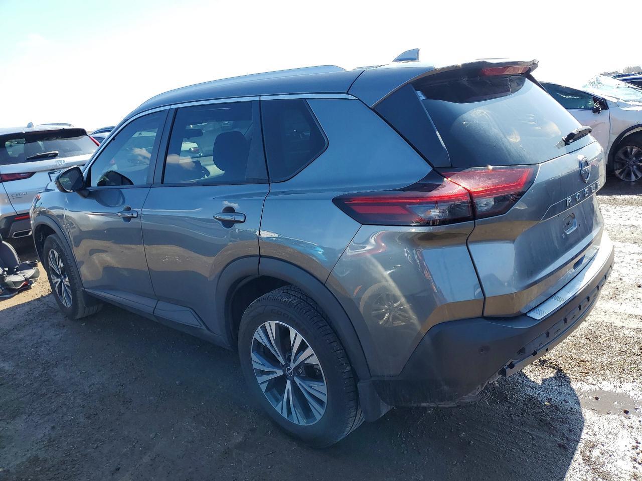 2022 Nissan Rogue Sv - Фото 2