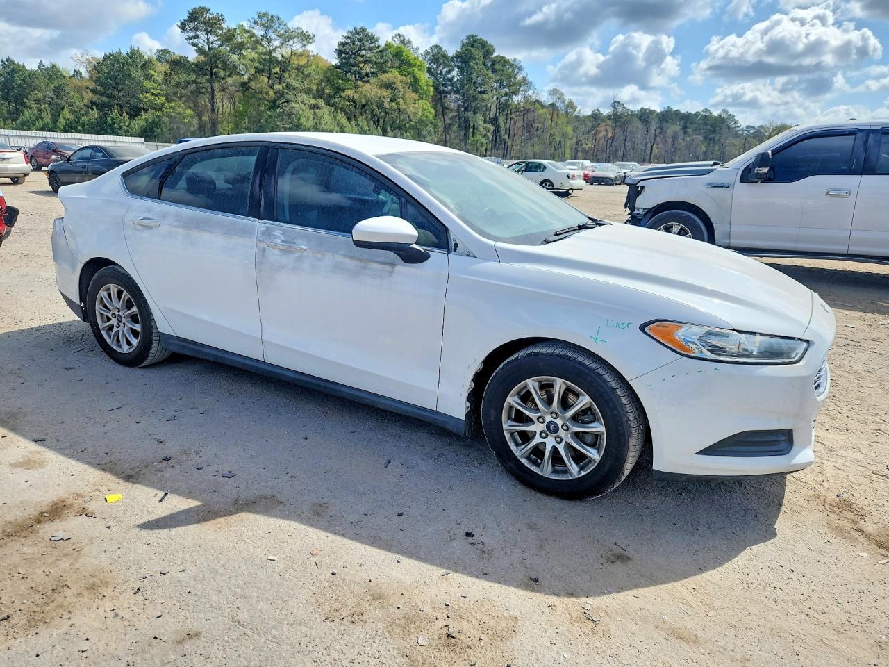 2016 Ford Fusion - Image 4