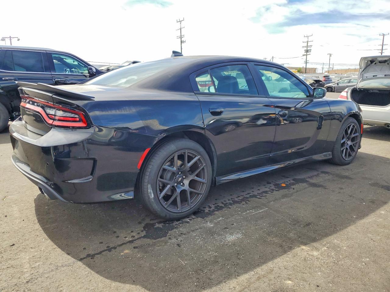 2017 Dodge Charger R - Фото 3