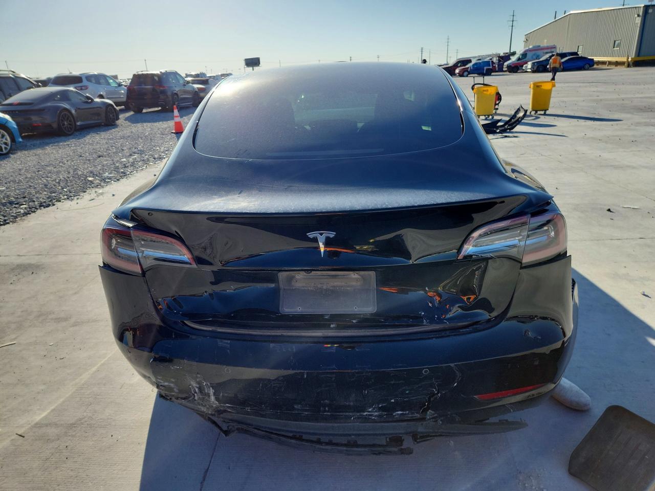 2021 Tesla Model 3 - Image 6
