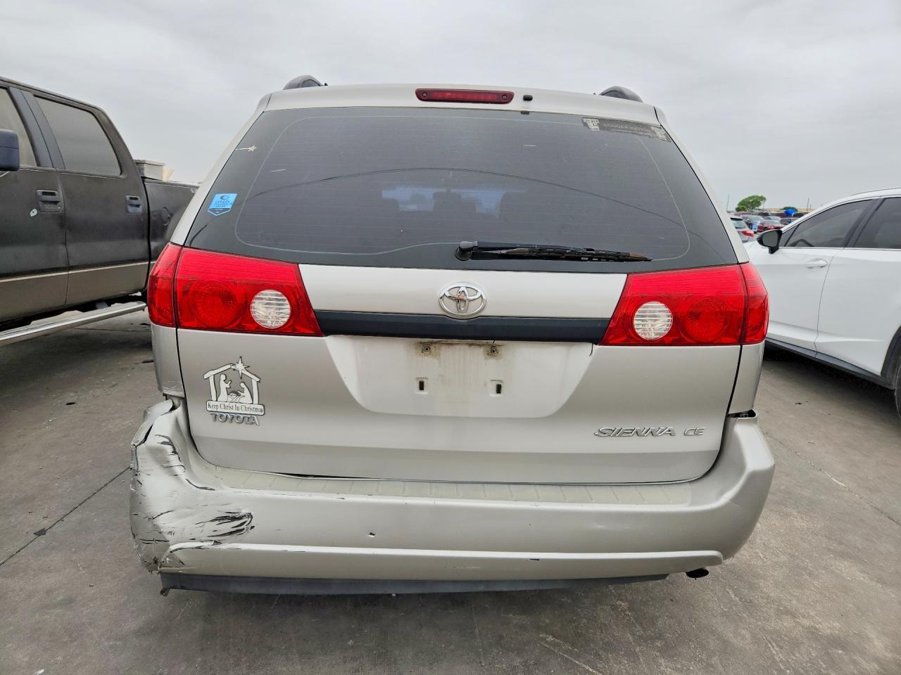 2006 Toyota Sienna Ce 8 Passenger - Фото 6