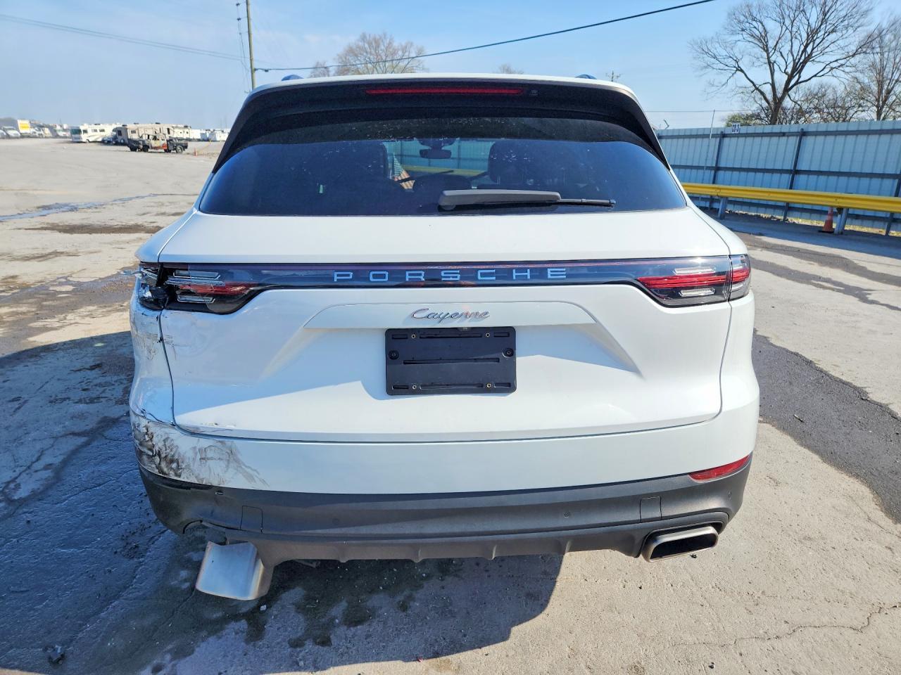 2021 Porsche Cayenne - Image 6