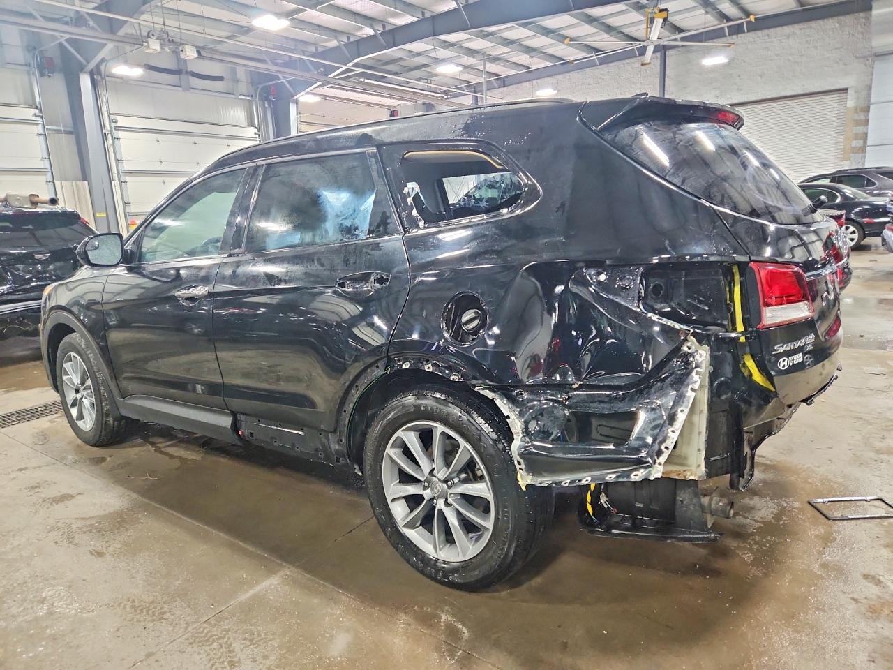 2019 Hyundai Santa Fe Xl Se - Image 2