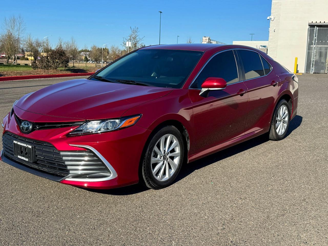 2022 Toyota Camry Le - Image 2
