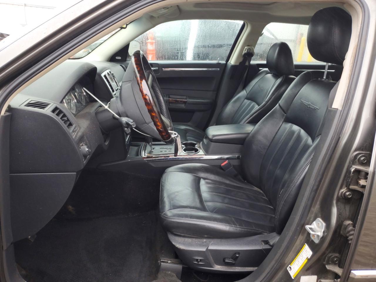 2008 Chrysler 300C - Фото 7