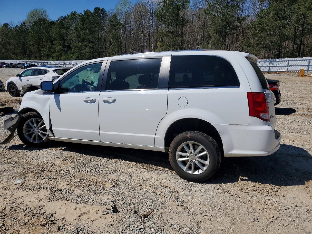 2020 Dodge Grand Caravan Sxt - Фото 2