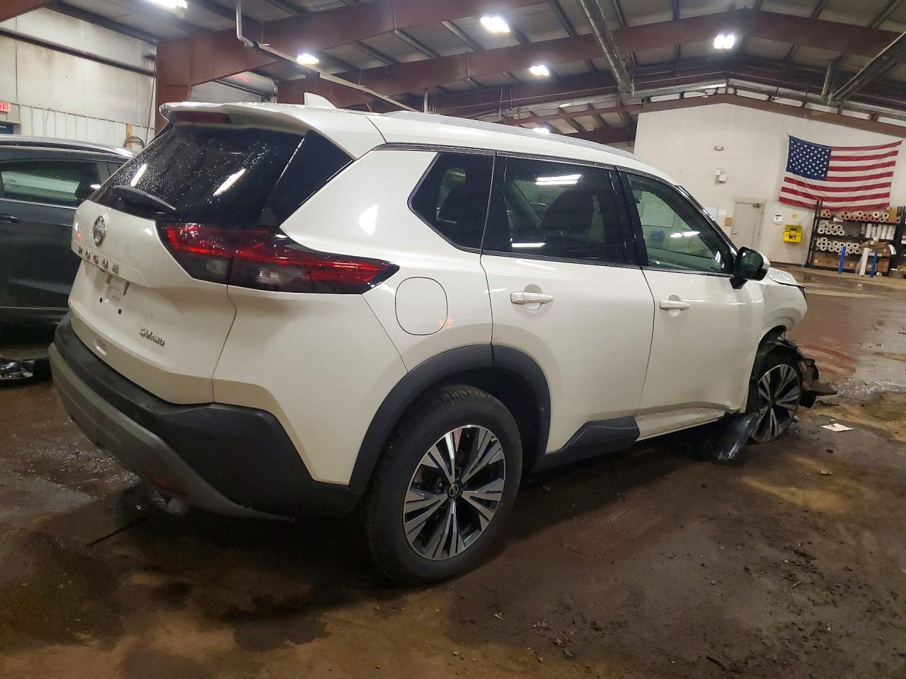 2021 Nissan Rogue Sv - Фото 3