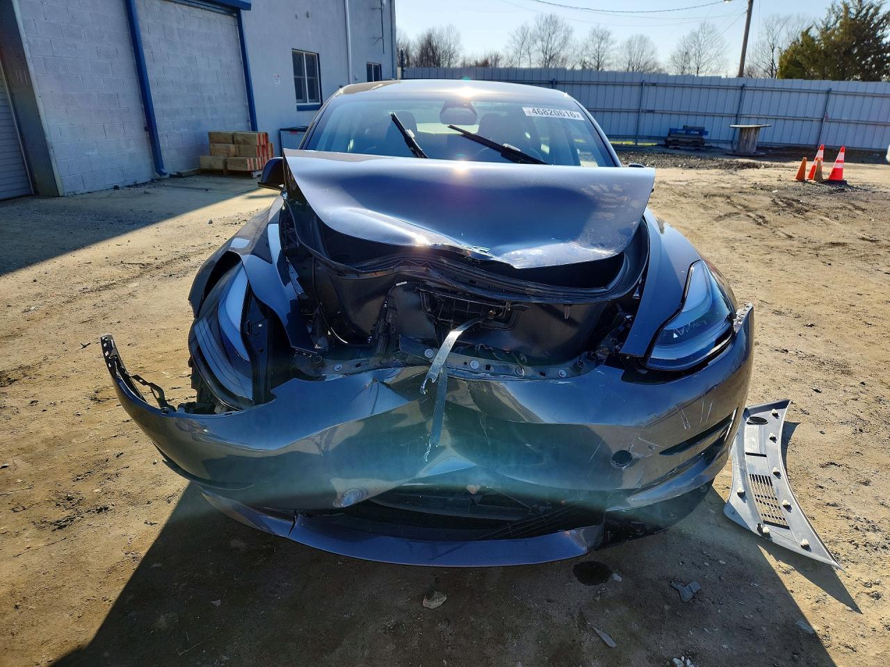 2023 Tesla Model 3 - Фото 5