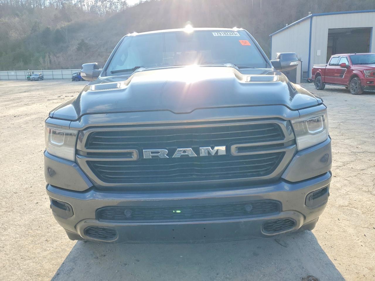 2020 Ram 1500 Laramie - Image 5