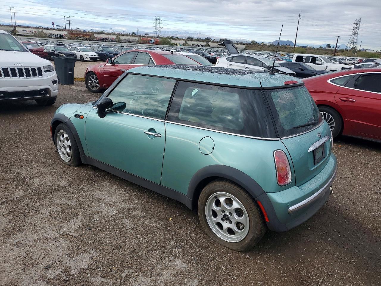 2003 Min Cooper - Image 2