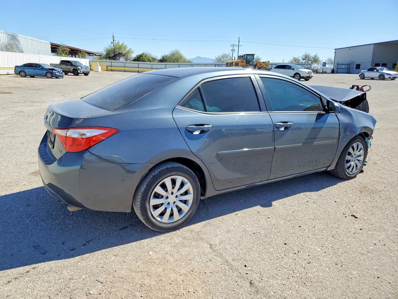 2016 Toyota Corolla Le - Фото 3