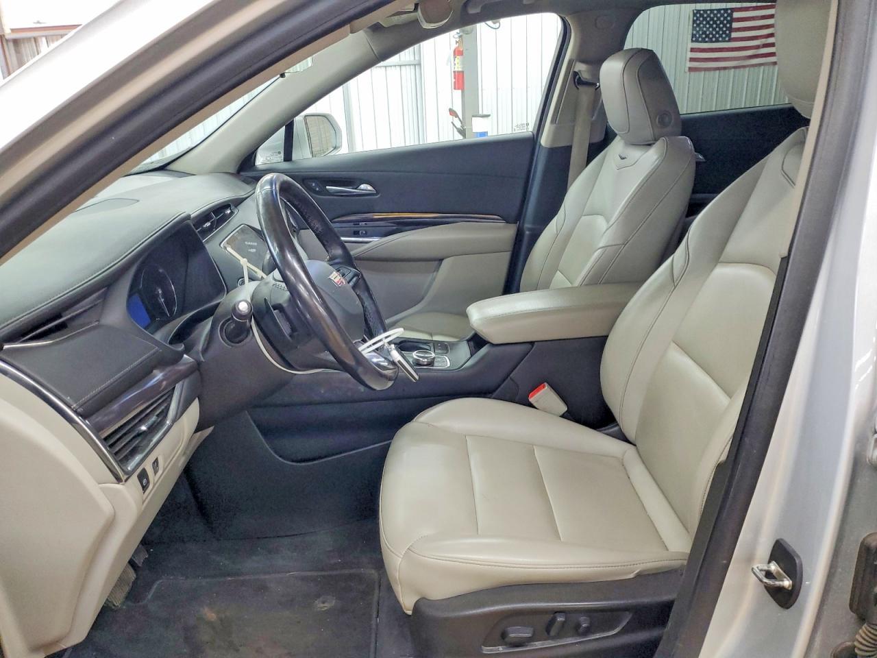 2019 Cadillac Xt4 Luxury - Image 7