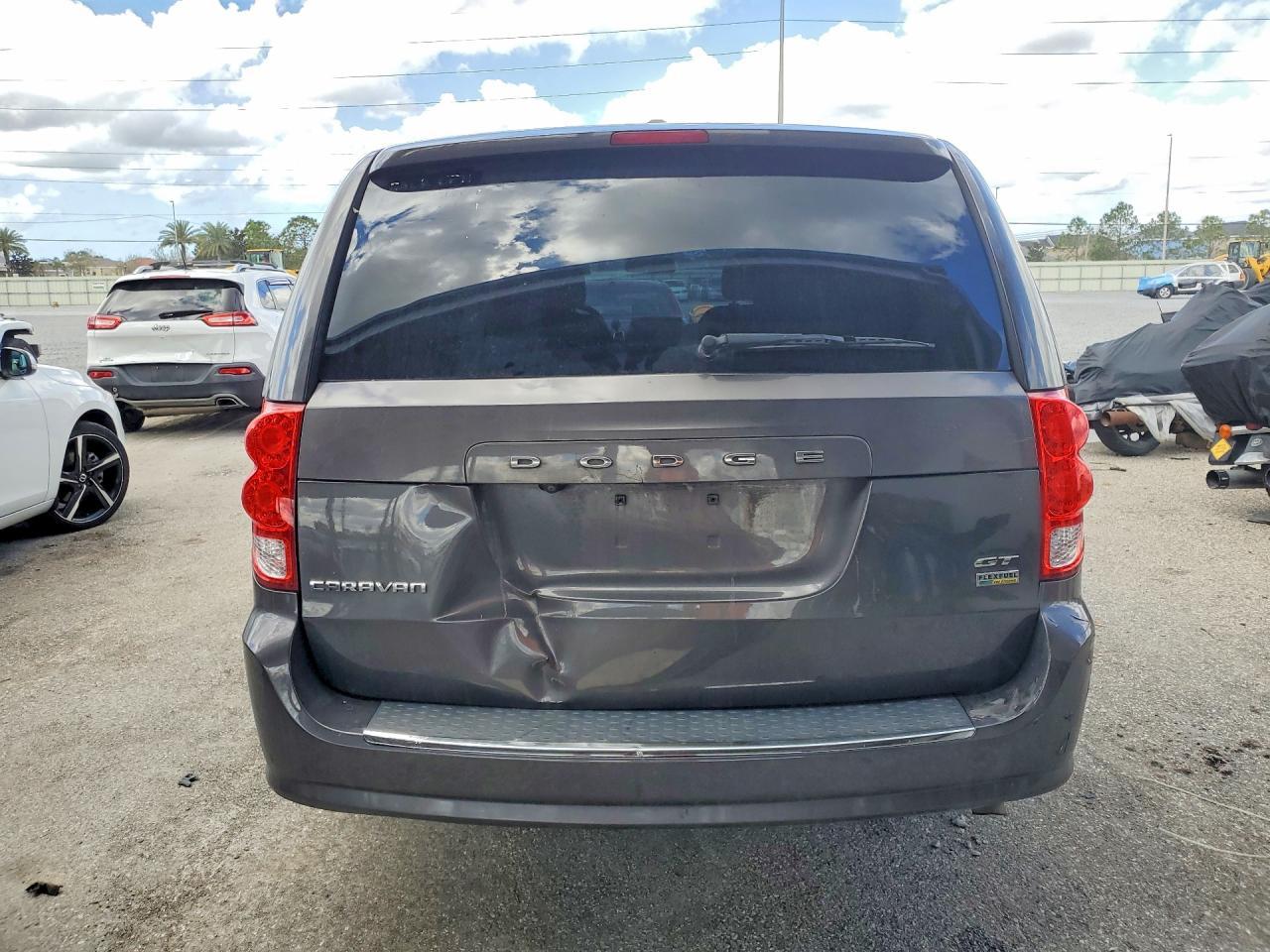 2019 Dodge Grand Caravan Gt - Image 6