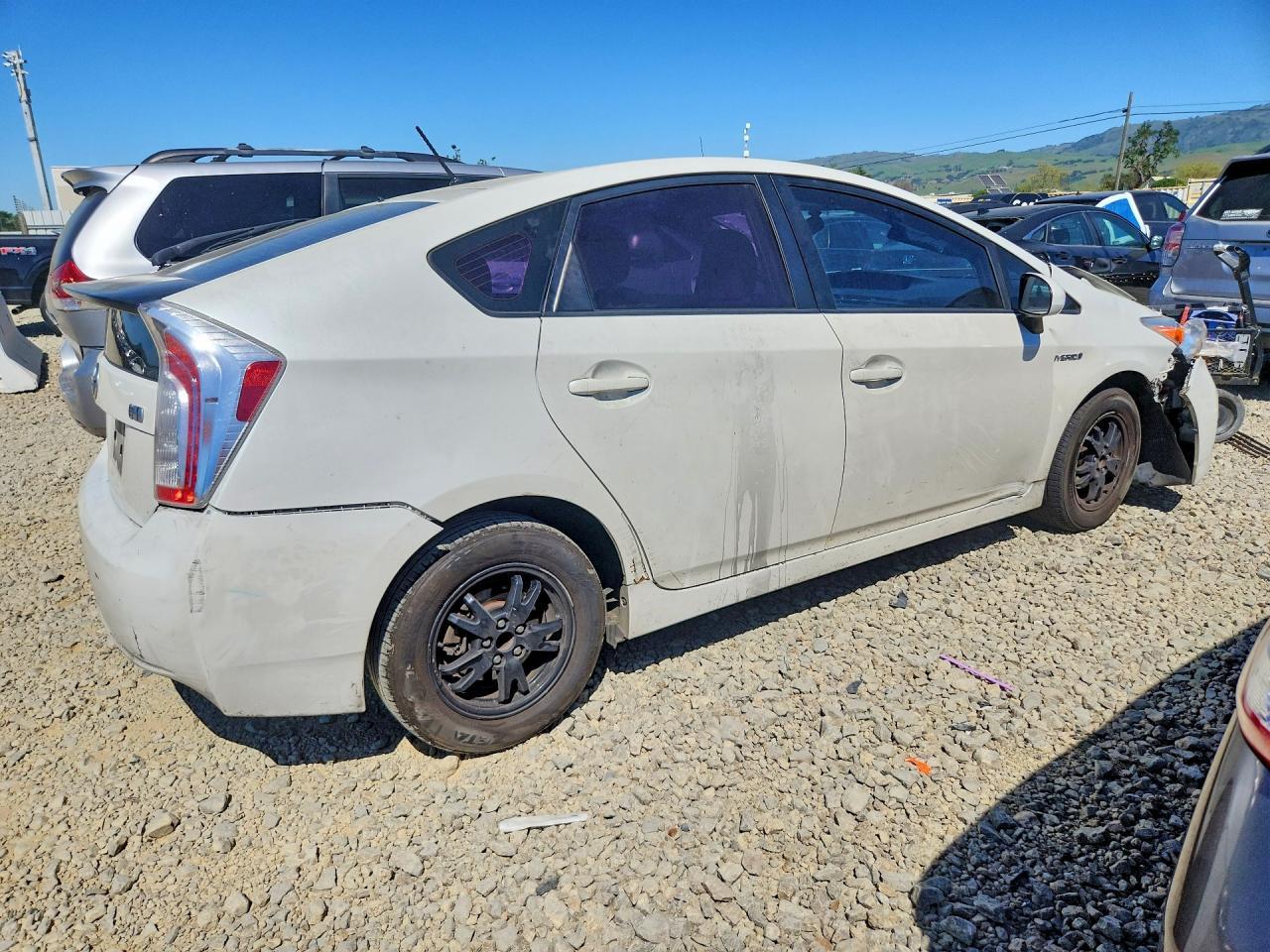 2015 Toyota Prius Two - Фото 3