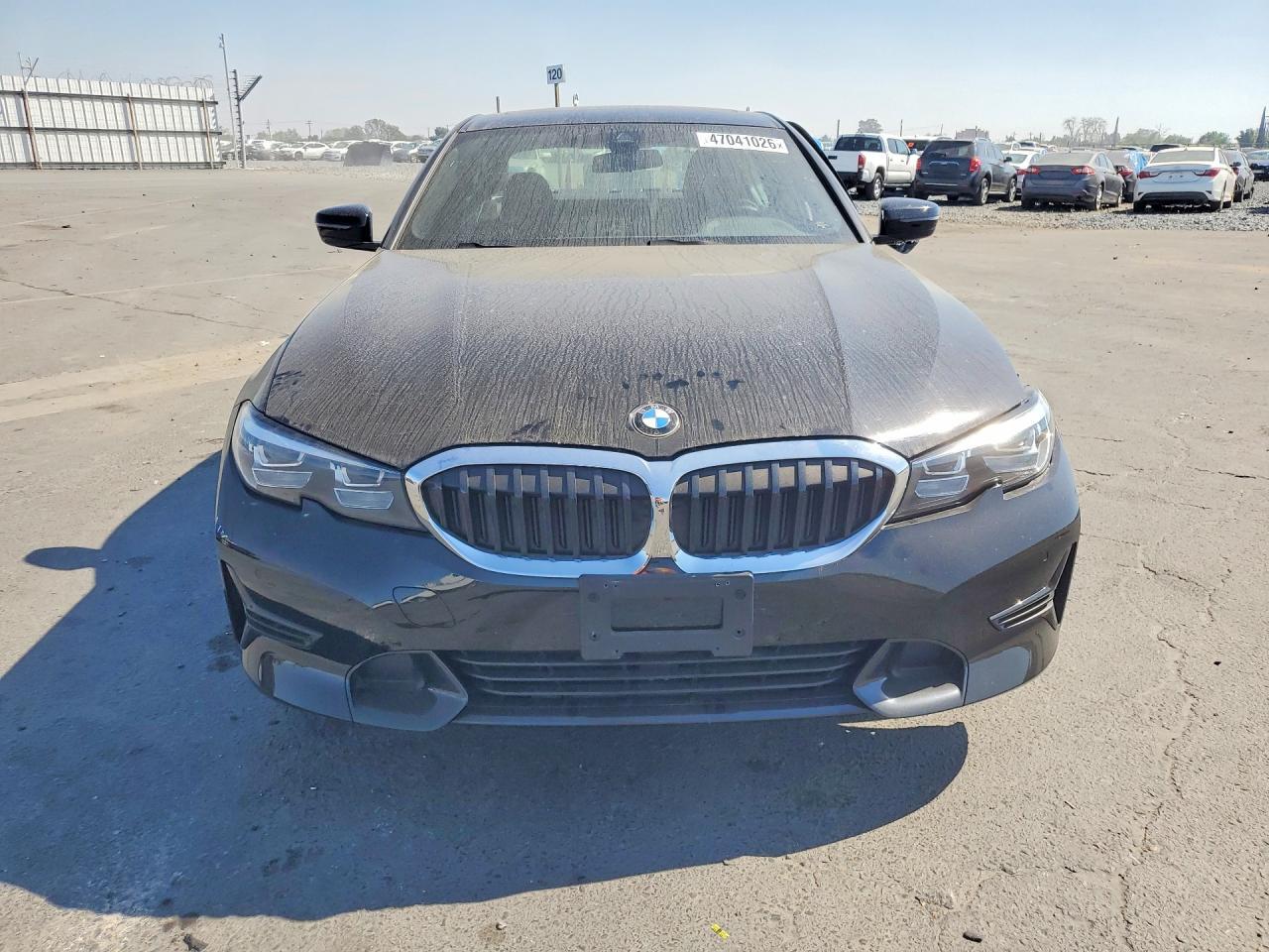 2020 BMW 330I - Фото 5