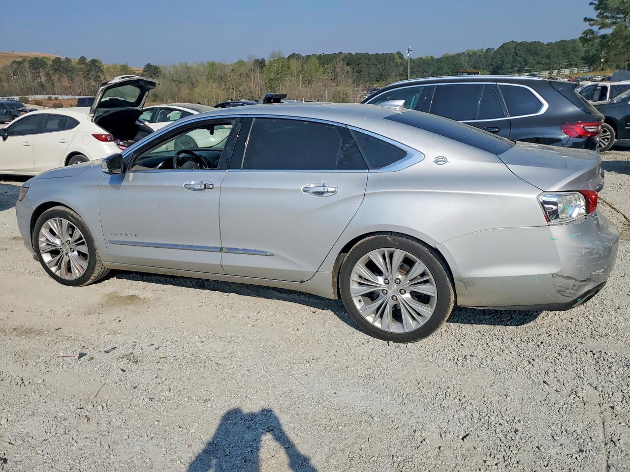 2015 Chevrolet Impala Ltz - Image 2