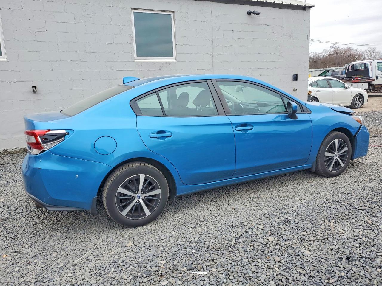 2019 Subaru Impreza Premium - Image 3
