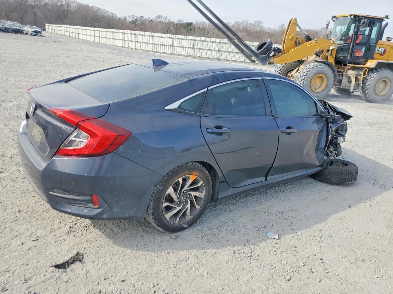 2018 Honda Civic Ex - Фото 3