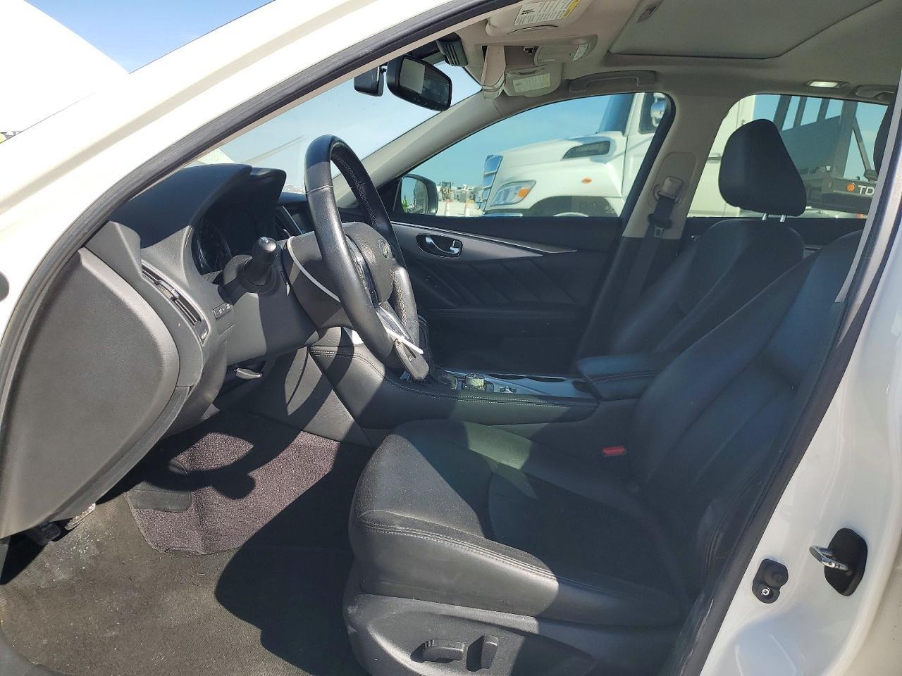2021 Infiniti Q50 Luxe - Image 7