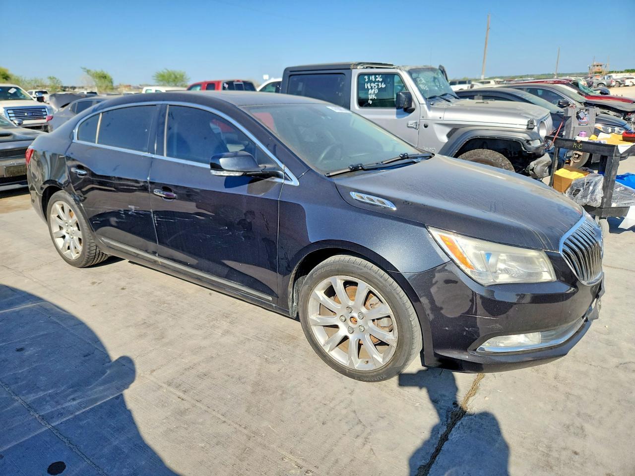 2015 Buick Lacrosse Premium - Image 4