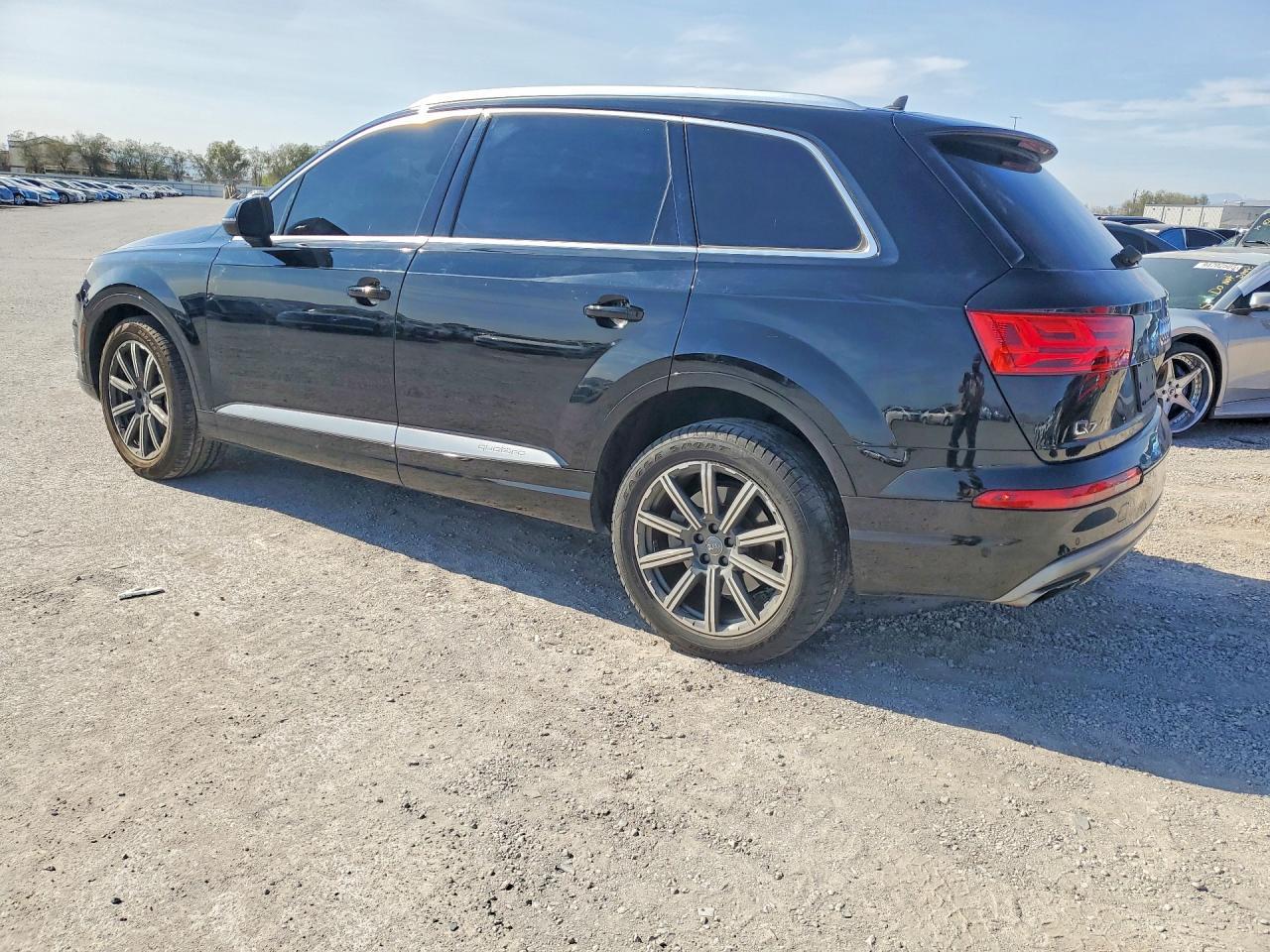 2019 Audi Q7 Premium Plus - Фото 2