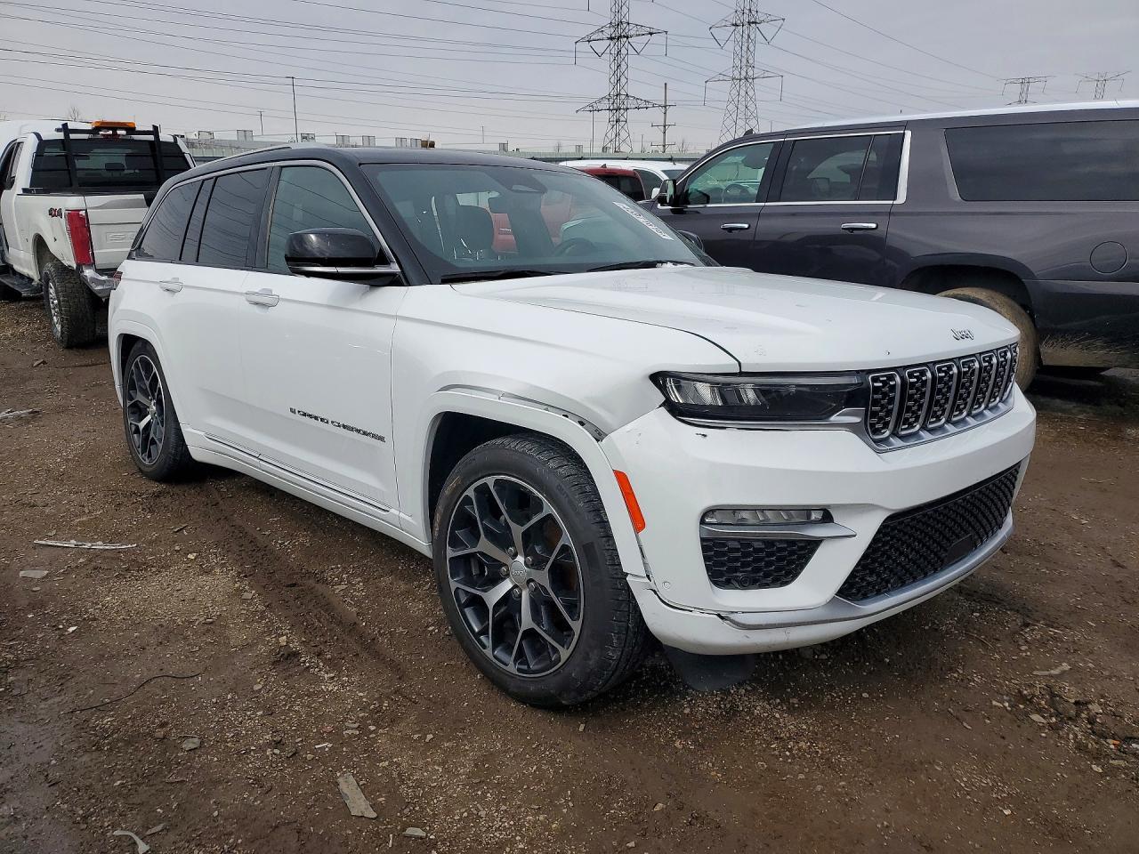2022 Jeep Grand Cherokee Summit - Фото 4