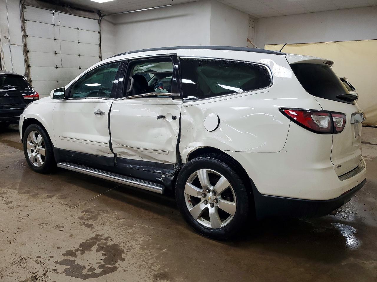 2013 Chevrolet Traverse Ltz - Фото 2
