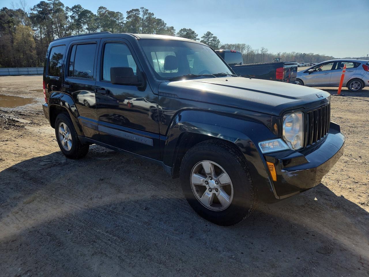 2012 Jeep Liberty Sport - Image 4