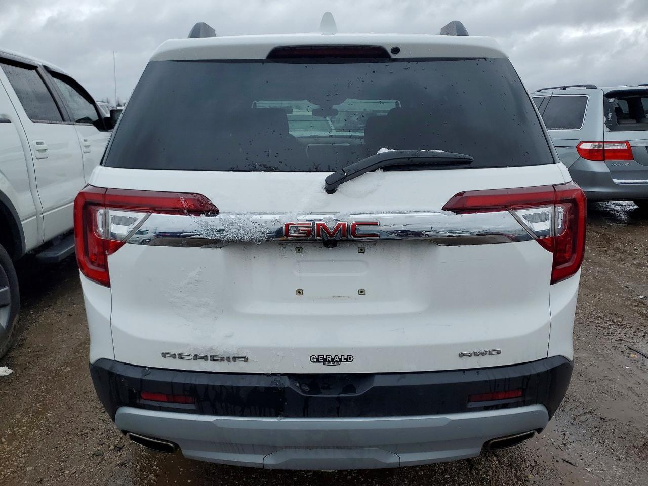 2022 GMC Acadia Sle - Image 6