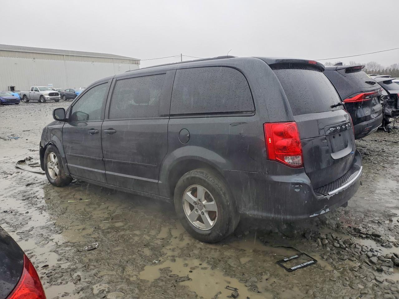 2012 Dodge Grand Caravan Sxt - Фото 2