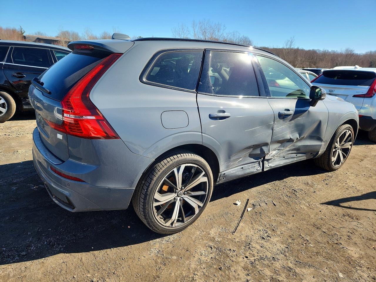 2024 Volvo Xc60 Ultimate - Image 3