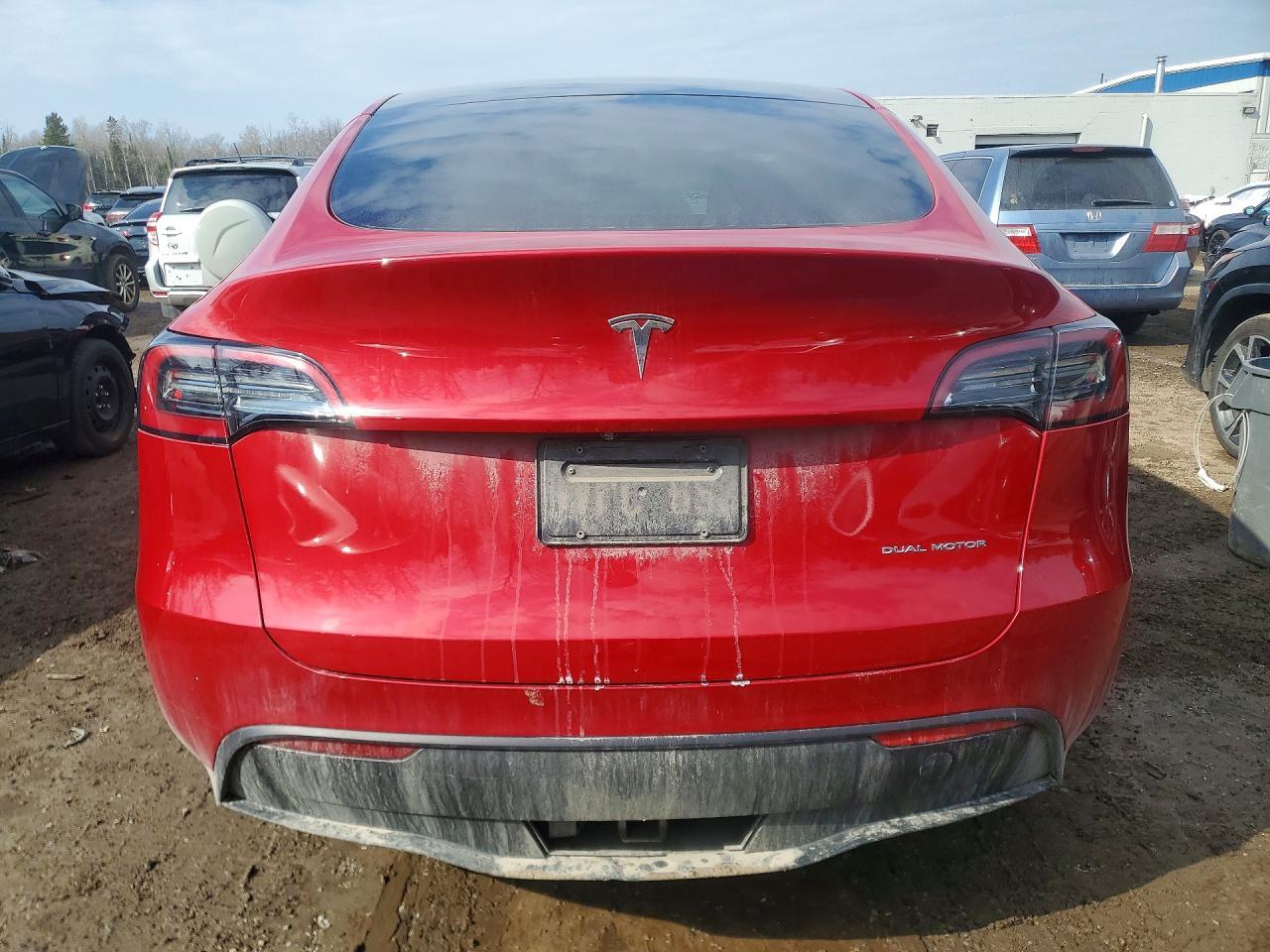 2023 Tesla Model Y - Фото 6