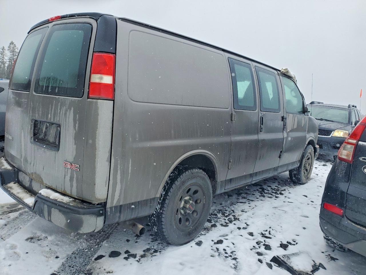 2012 GMC Savana G1500 - Image 3
