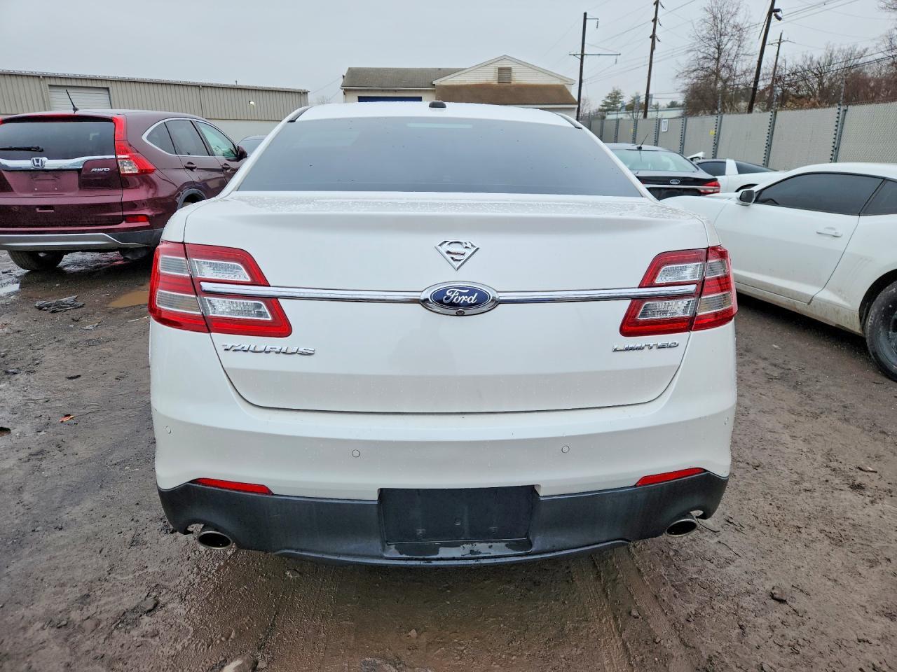 2013 Ford Taurus Limited - Фото 6