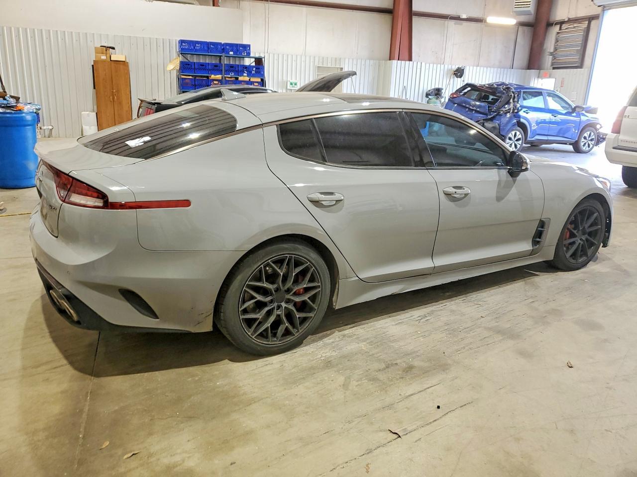 2022 Kia Stinger Gt1 - Фото 3