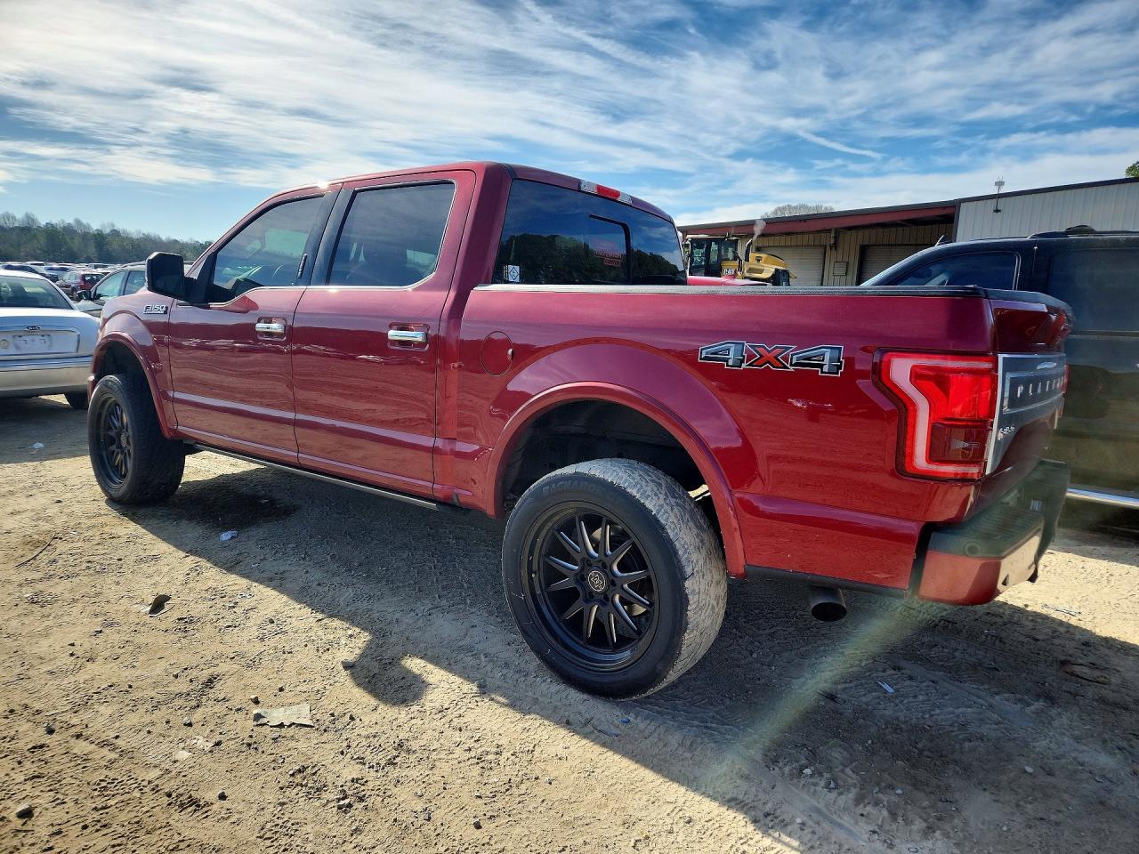 2015 Ford F150 Supercrew - Фото 2