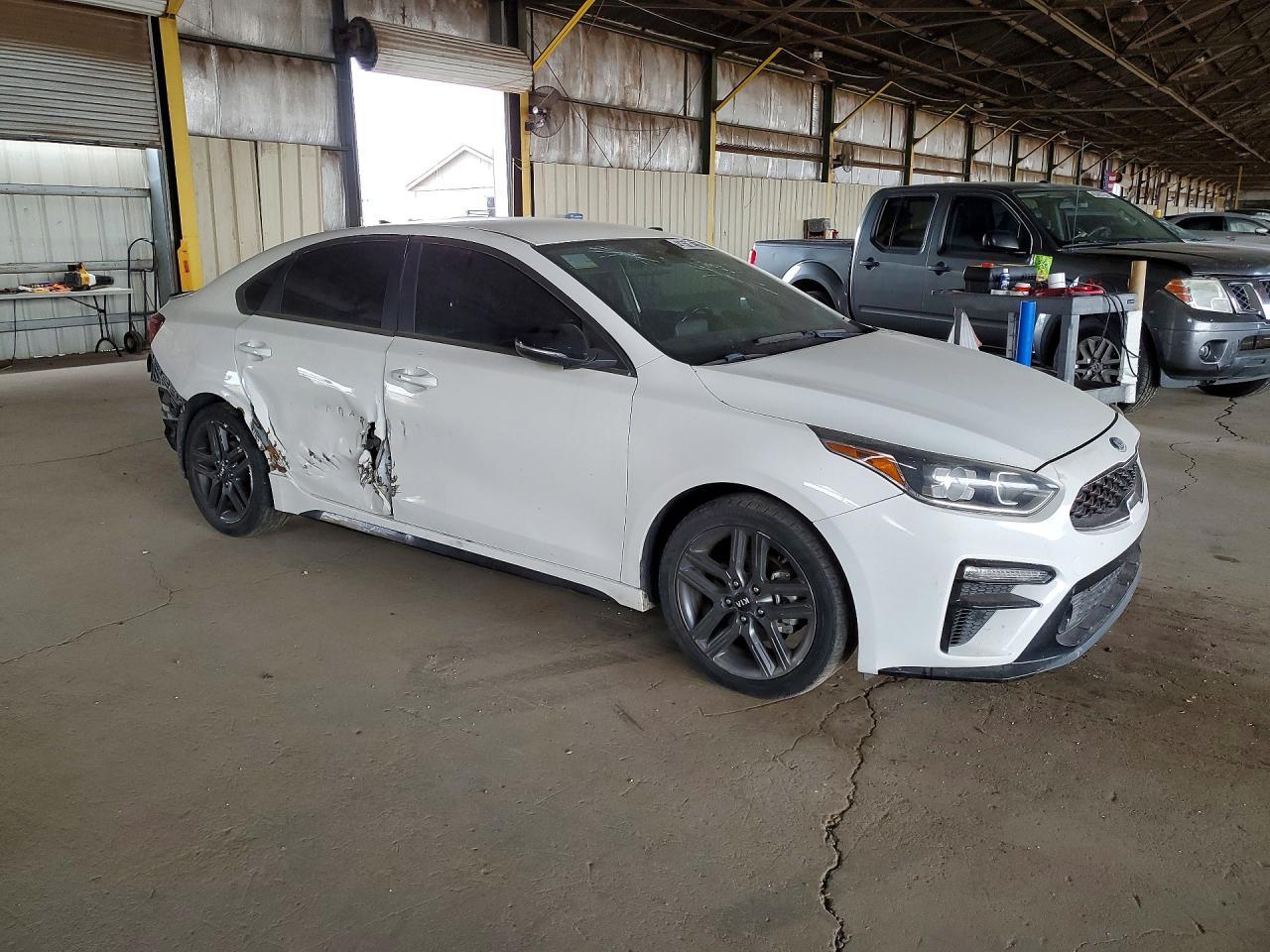 2020 Kia Forte Gt Line - Фото 4