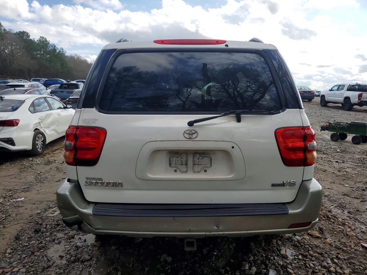 2003 Toyota Sequoia Sr5 - Image 6