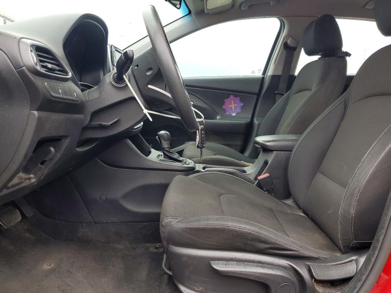 2018 Hyundai Elantra Gt Base - Фото 7