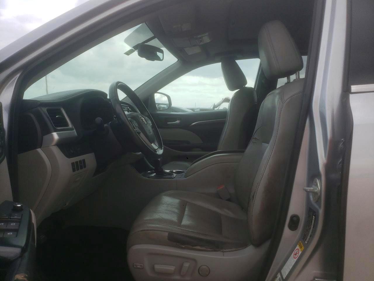 2015 Toyota Highlander Limited - Фото 7