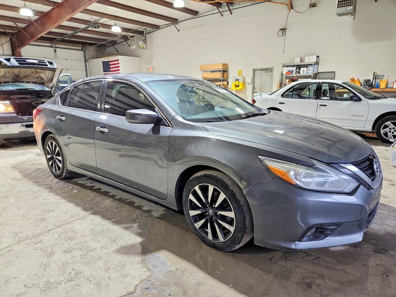 2018 Nissan Altima 2.5 Sv - Image 4