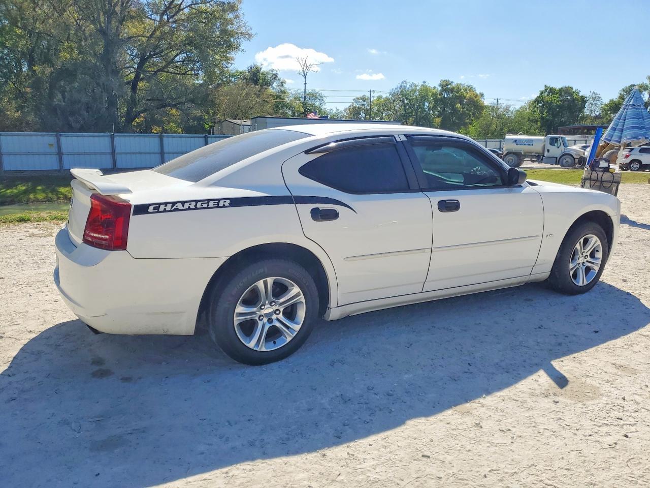 2006 Dodge Charger Se - Image 3